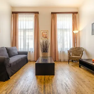 Apartmán V Lesíčku, Praha